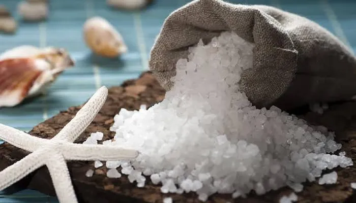 خواص کامل نمک دریایی برای مو